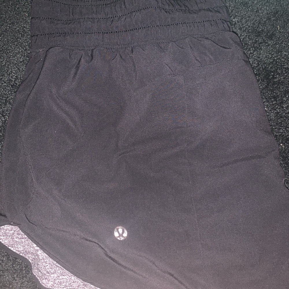 Lululemon Choose a Side Reversible Shorts!